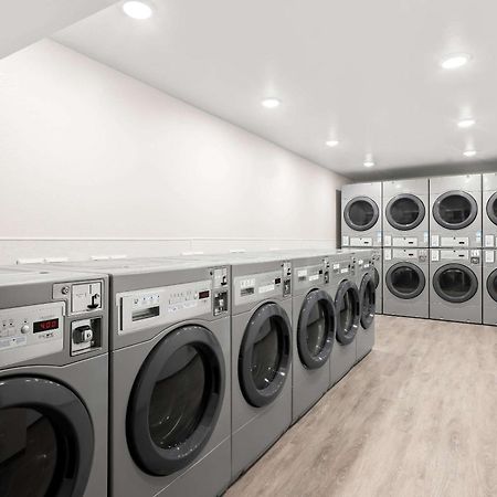 Woodspring Suites Savannah West Chatham Parkway Εξωτερικό φωτογραφία