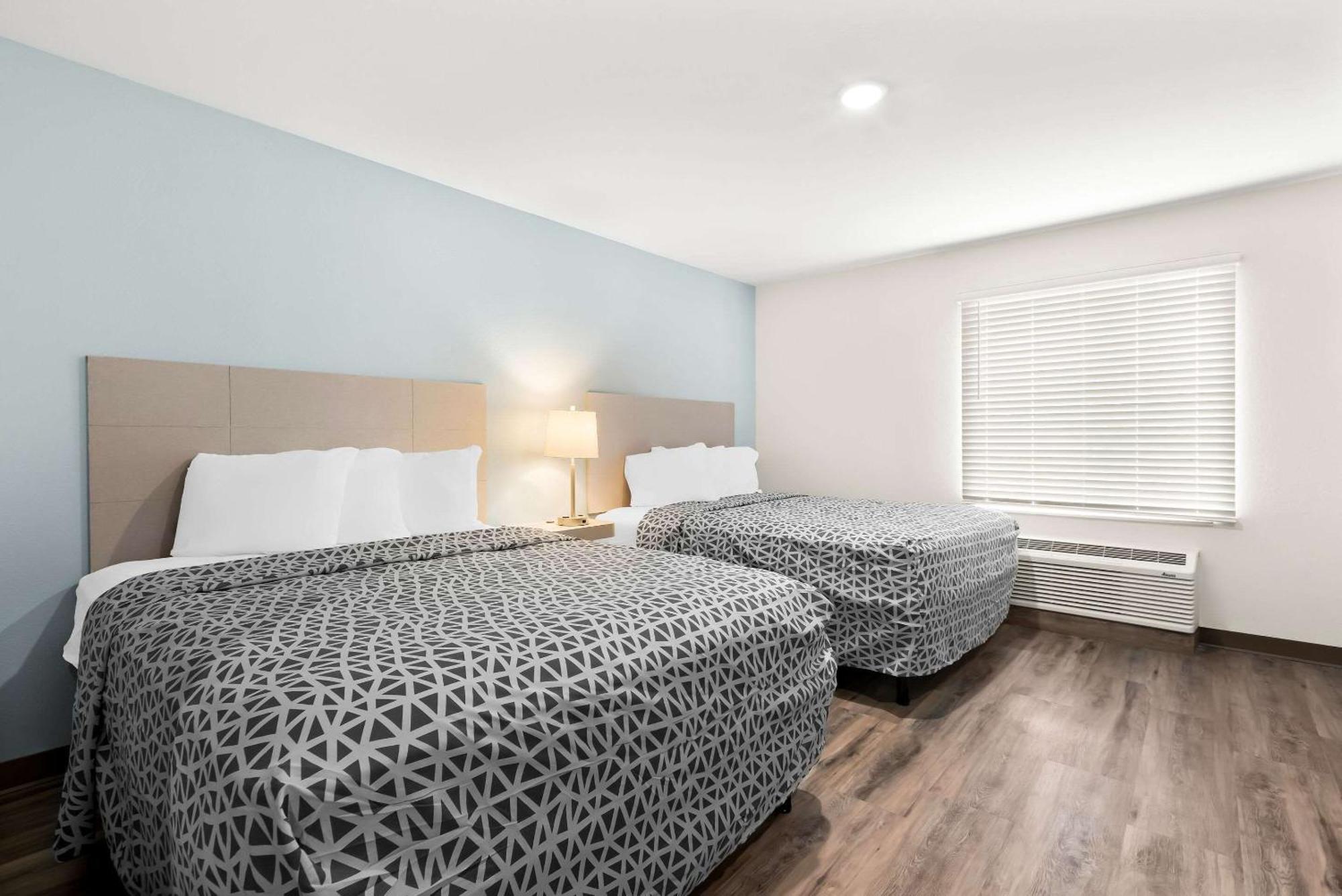 Woodspring Suites Savannah West Chatham Parkway Εξωτερικό φωτογραφία