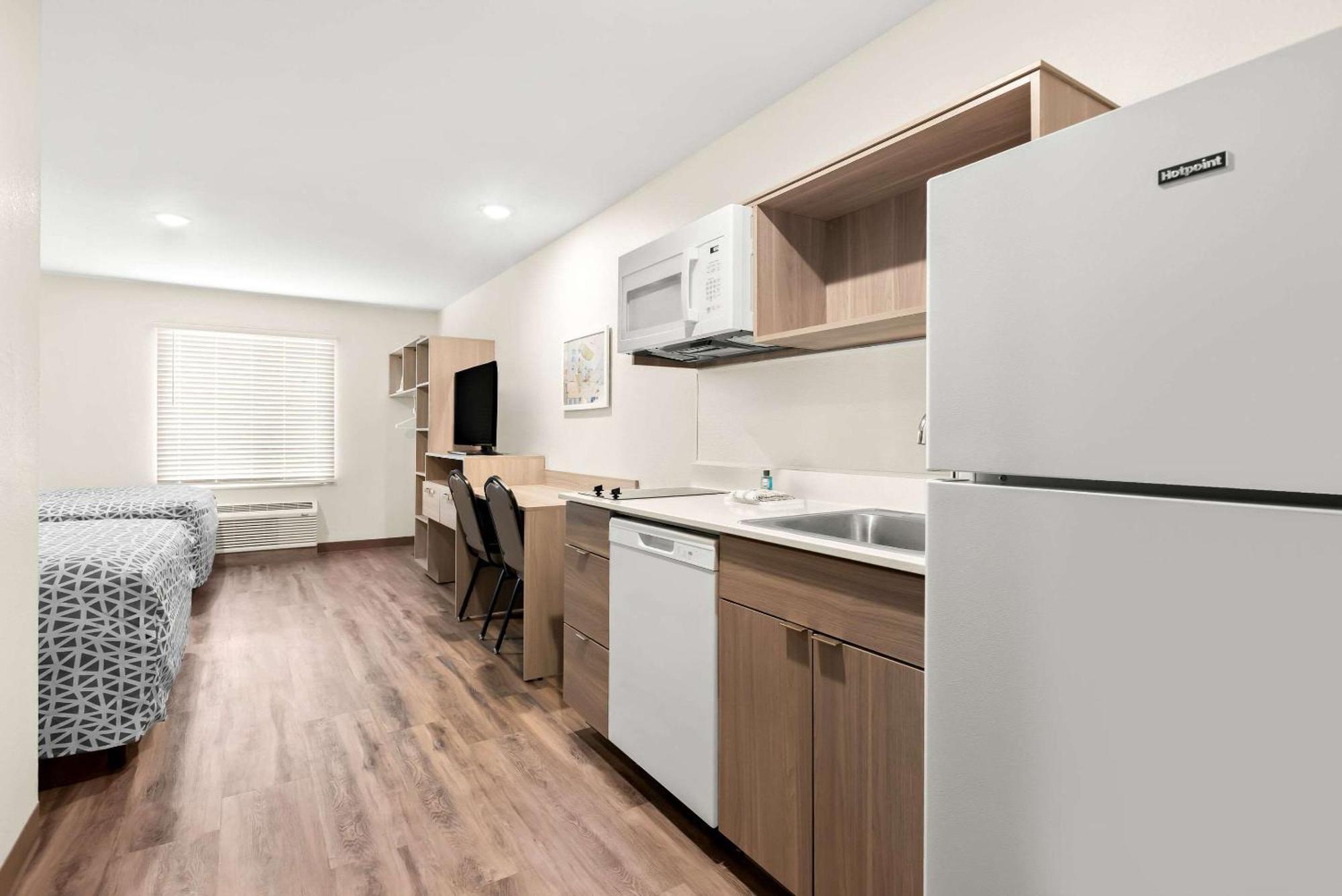 Woodspring Suites Savannah West Chatham Parkway Εξωτερικό φωτογραφία