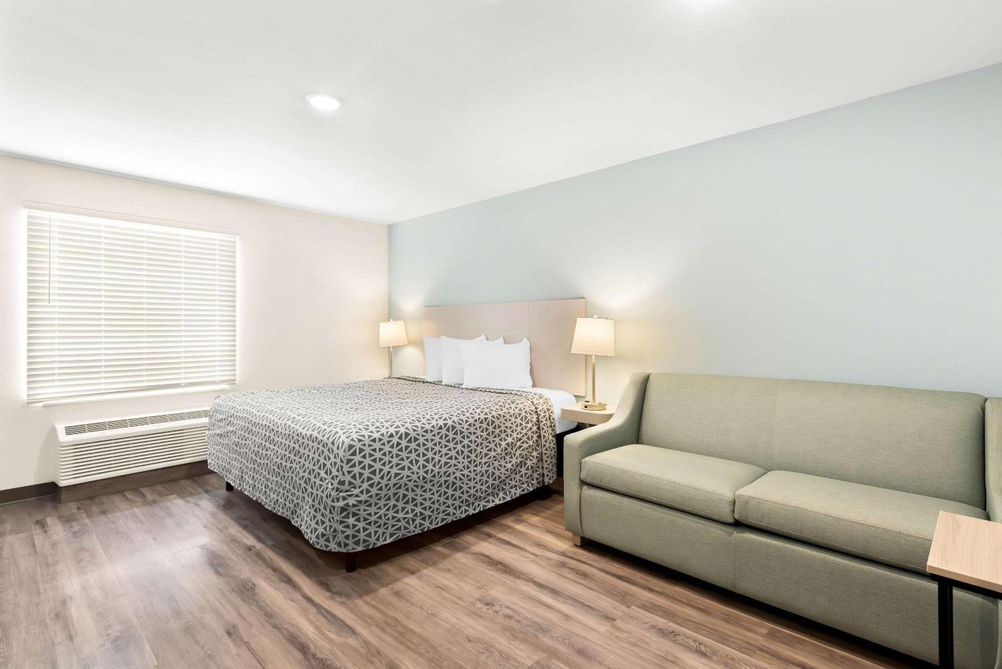 Woodspring Suites Savannah West Chatham Parkway Εξωτερικό φωτογραφία