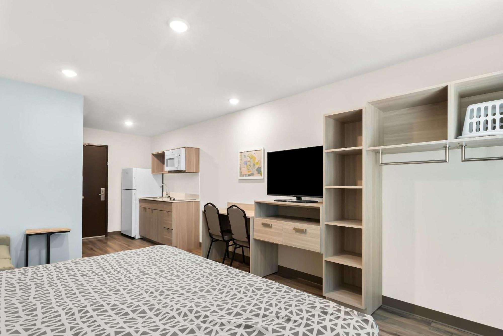 Woodspring Suites Savannah West Chatham Parkway Εξωτερικό φωτογραφία