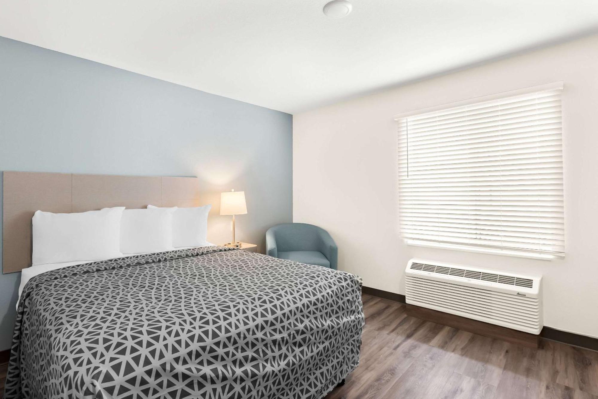 Woodspring Suites Savannah West Chatham Parkway Εξωτερικό φωτογραφία